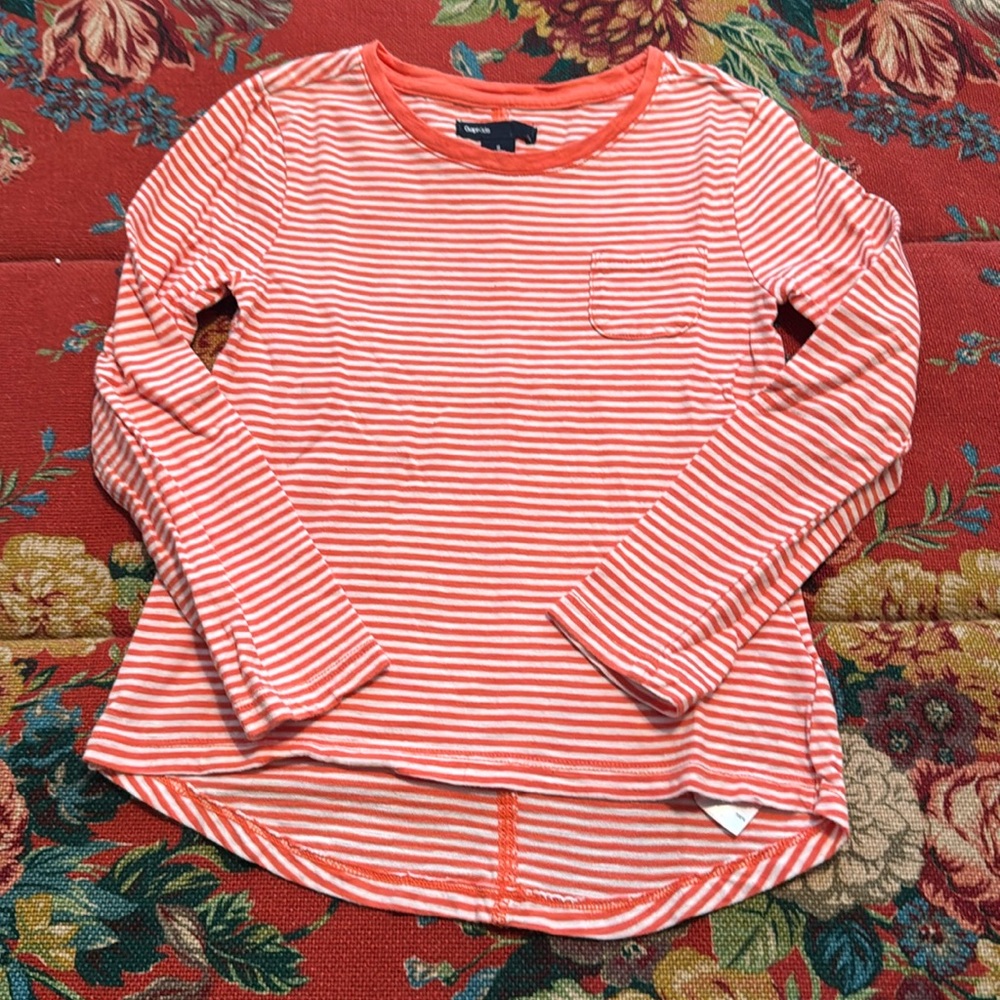 Girls S (6-7) GAP LS Tshirt with orange and white stripes